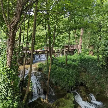 D&d شقة يايتشه