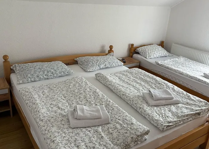 شقة D&d 4 يايتشه